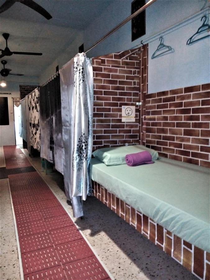 Memory Guesthouse Jb Τζόχορ Μπάχρου Εξωτερικό φωτογραφία