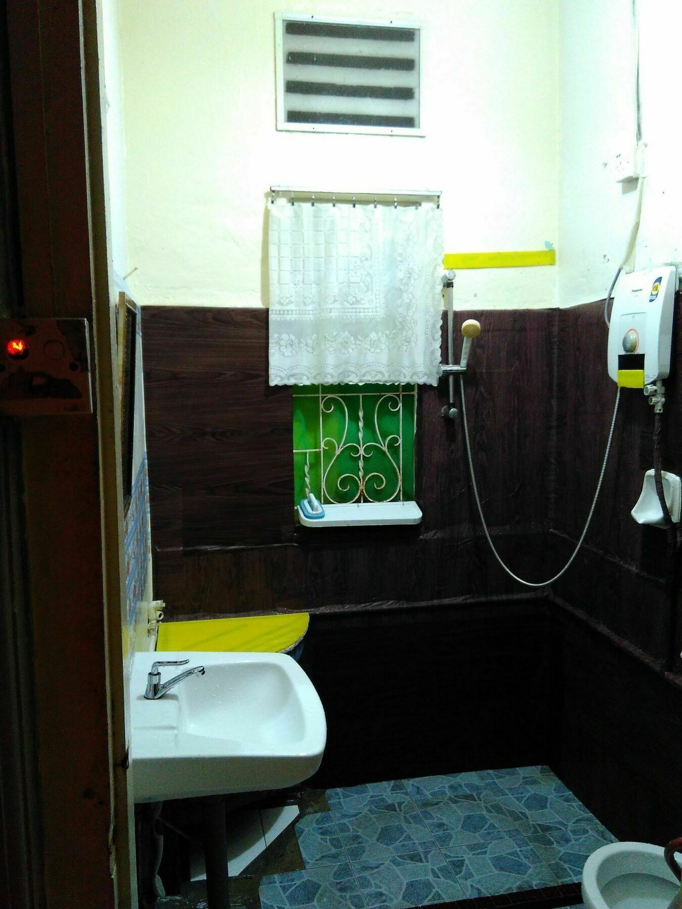 Memory Guesthouse Jb Τζόχορ Μπάχρου Εξωτερικό φωτογραφία